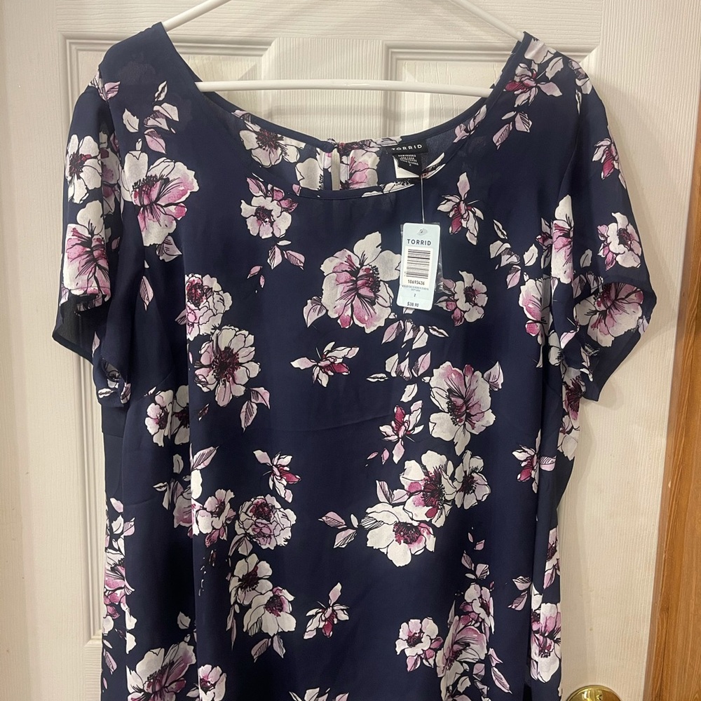 Torrid Size 2 Floral Blouse